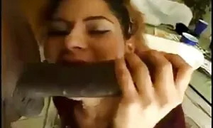 Latina MILF souse ak ...